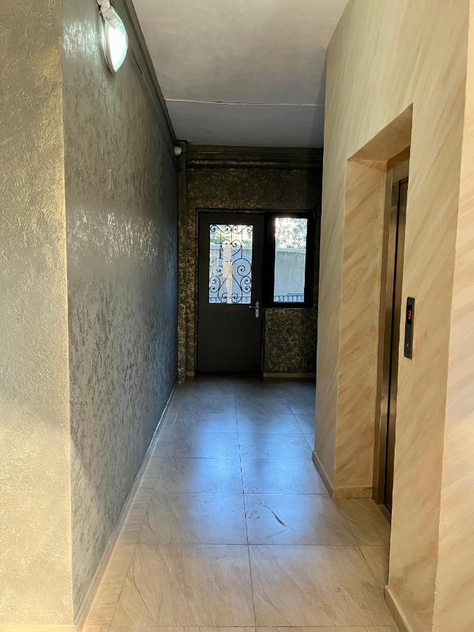 A New Apartment In The King District Kutaisi Luaran gambar
